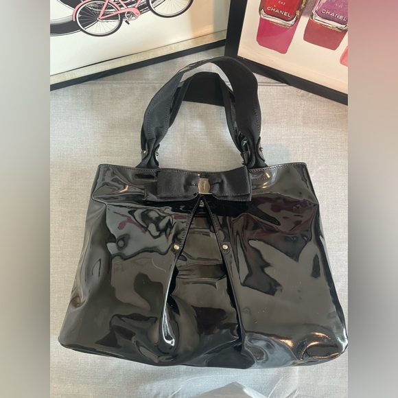 Salvatore Ferragamo Selene Patent Bow Tote - Picture 5 of 10